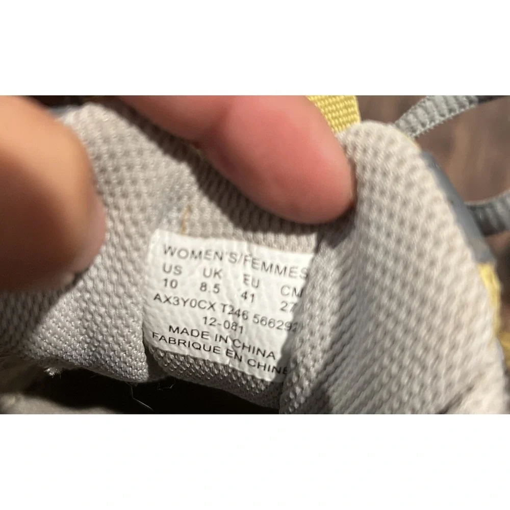 The North Face Womens  Never Stop Exploring Yellow Beige Grey  Hiking Shoes 10